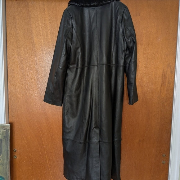 Vintage 90s grunge black leather fur collar full length trench coat button down - Picture 7 of 11